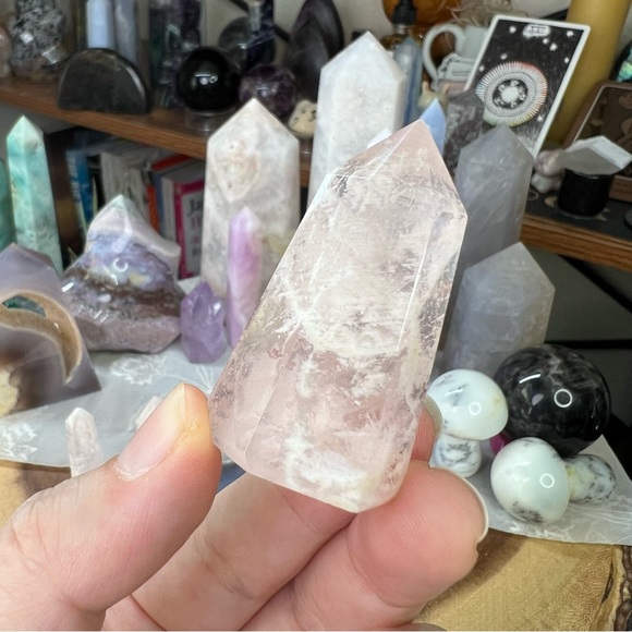 Other - Snowflake garden quartz tower (40g)